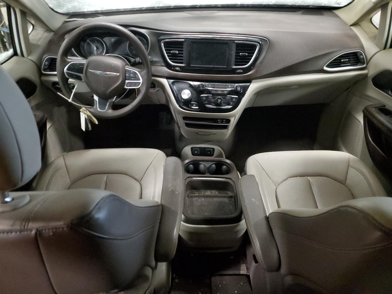 CHRYSLER VOYAGER LXI