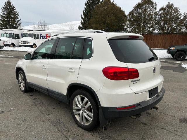 VOLKSWAGEN TIGUAN S 2013 white 4dr spor gas WVGBV3AX1DW577996 photo #4