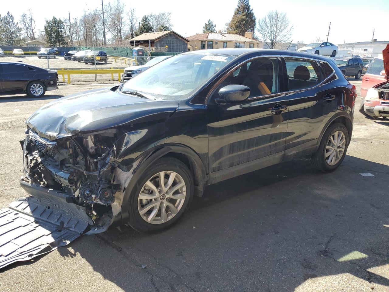 NISSAN ROGUE SPORT S