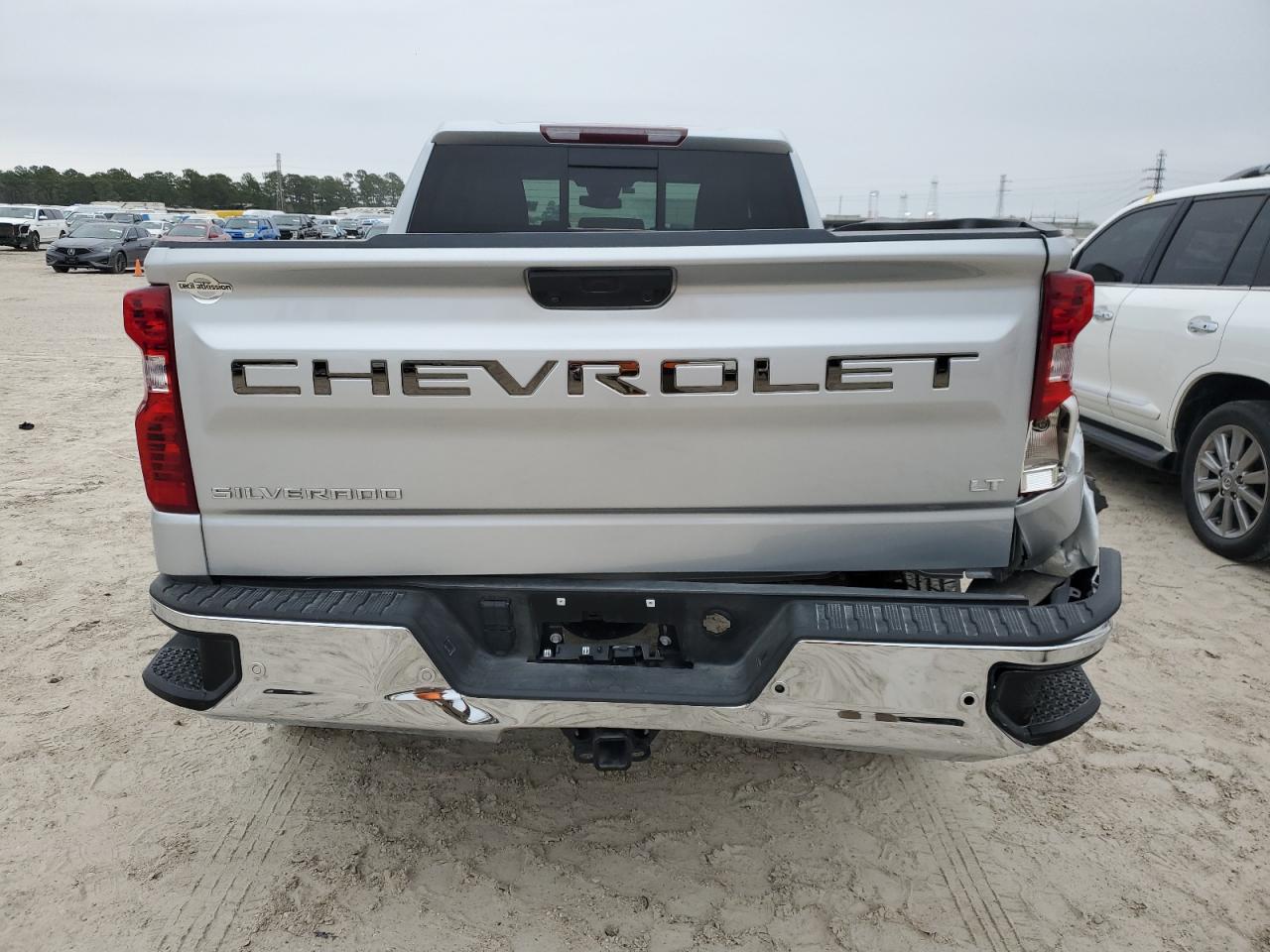 CHEVROLET SILVERADO C1500 LT