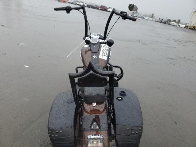 2019 HARLEY-DAVIDSON FLHCS 1HD1YBK35KC014685