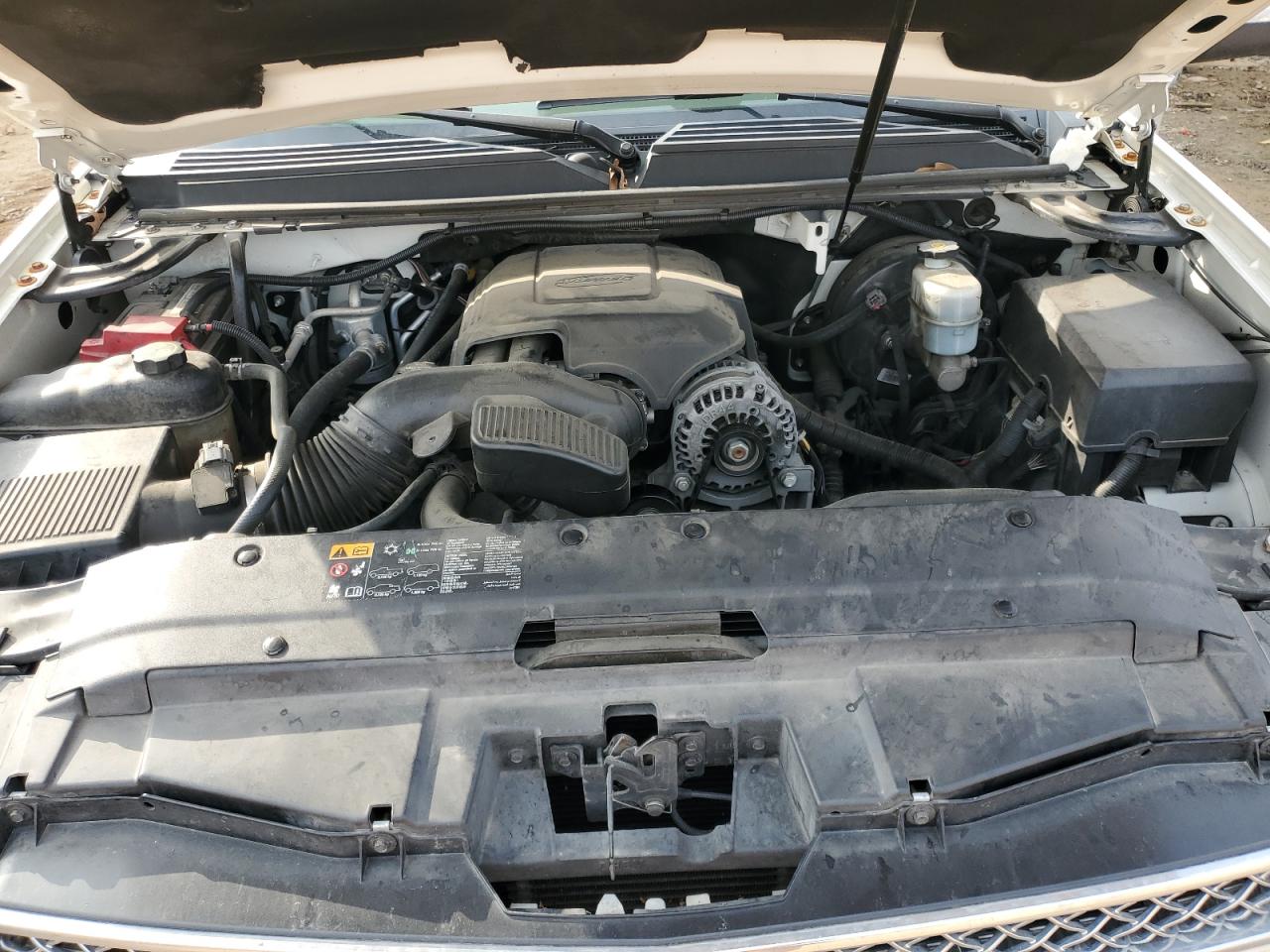 CHEVROLET TAHOE C1500 LTZ