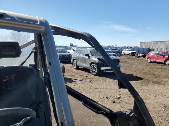 2022 CAN-AM DEFENDER X #3302713000