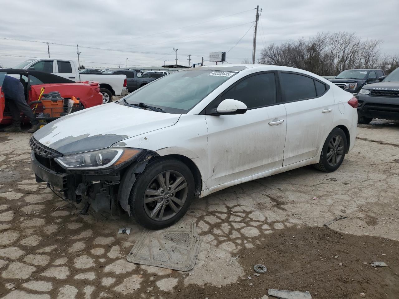 HYUNDAI ELANTRA SE
