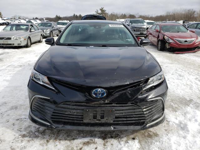 2021 TOYOTA CAMRY LE - 4T1C31AKXMU030689