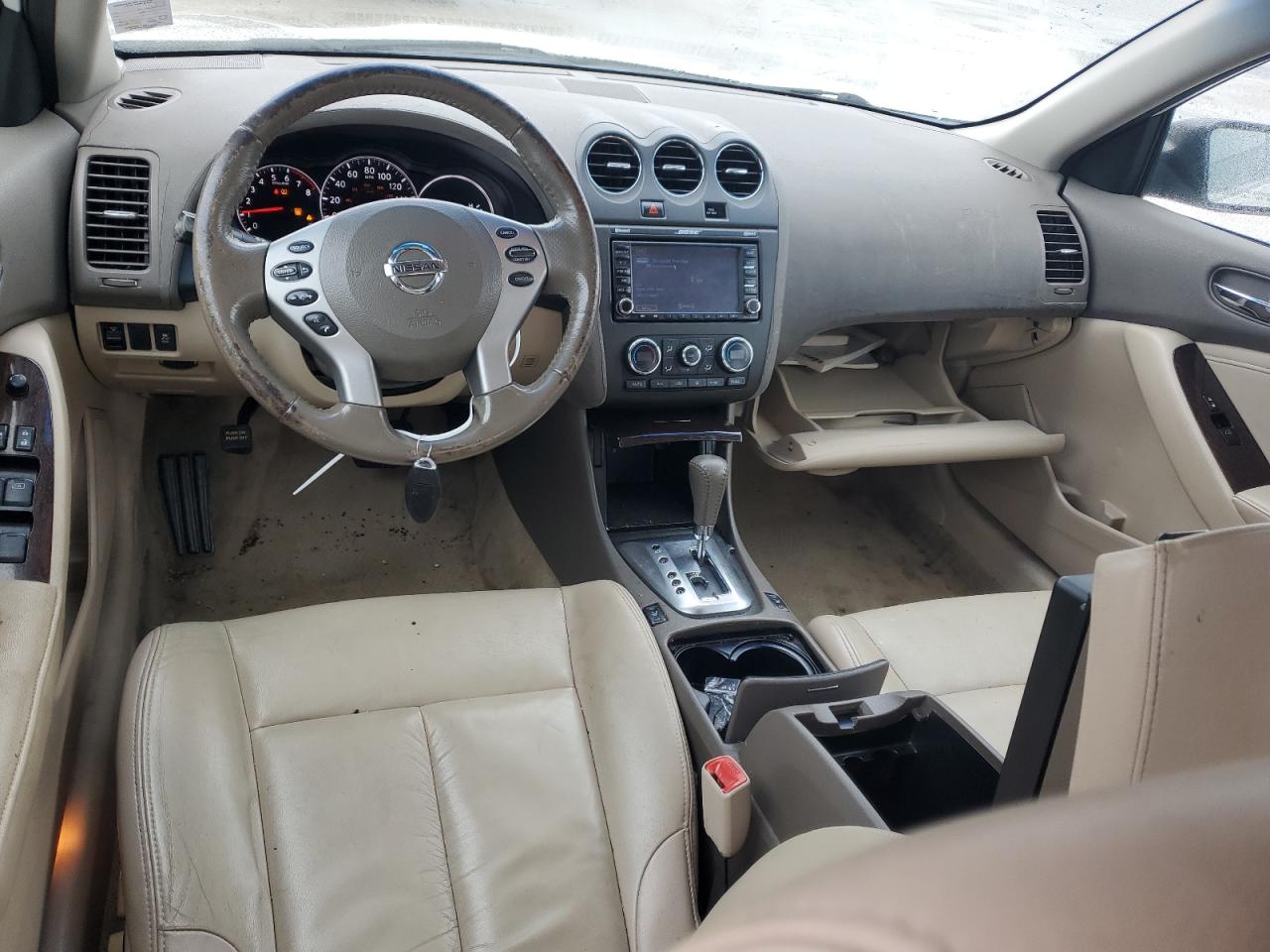 NISSAN ALTIMA BASE