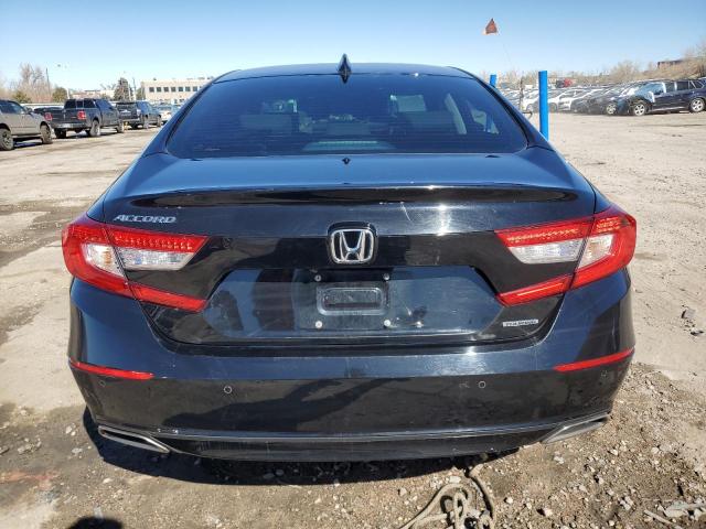 2018 HONDA ACCORD TOU 1HGCV1F98JA132978