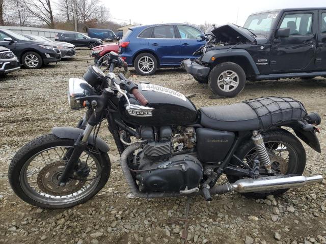 TRIUMPH MOTORCYCLE BONNEVILLE 2004 SMT900HN84J198934 photo #4