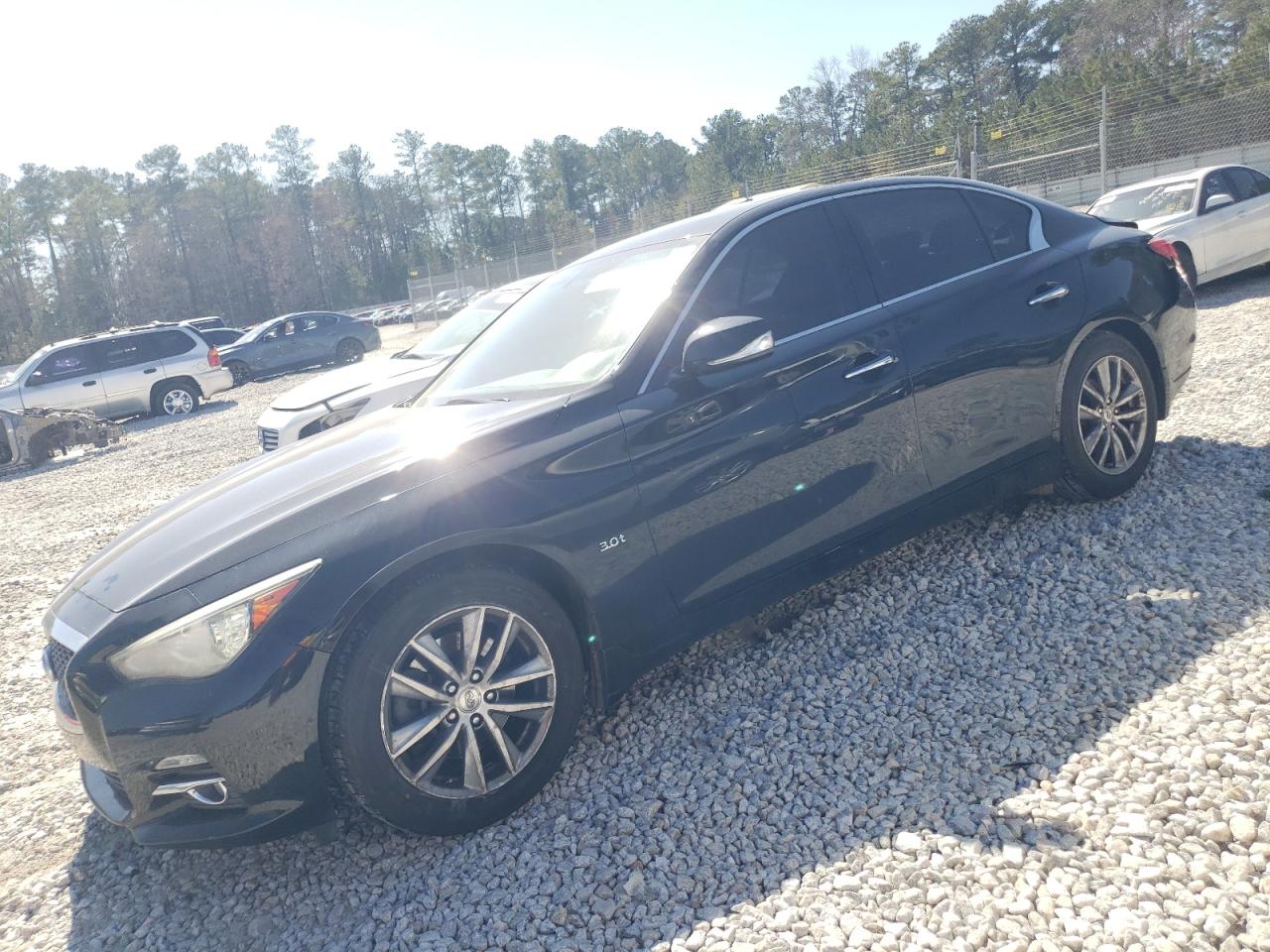 INFINITI Q50 PREMIUM