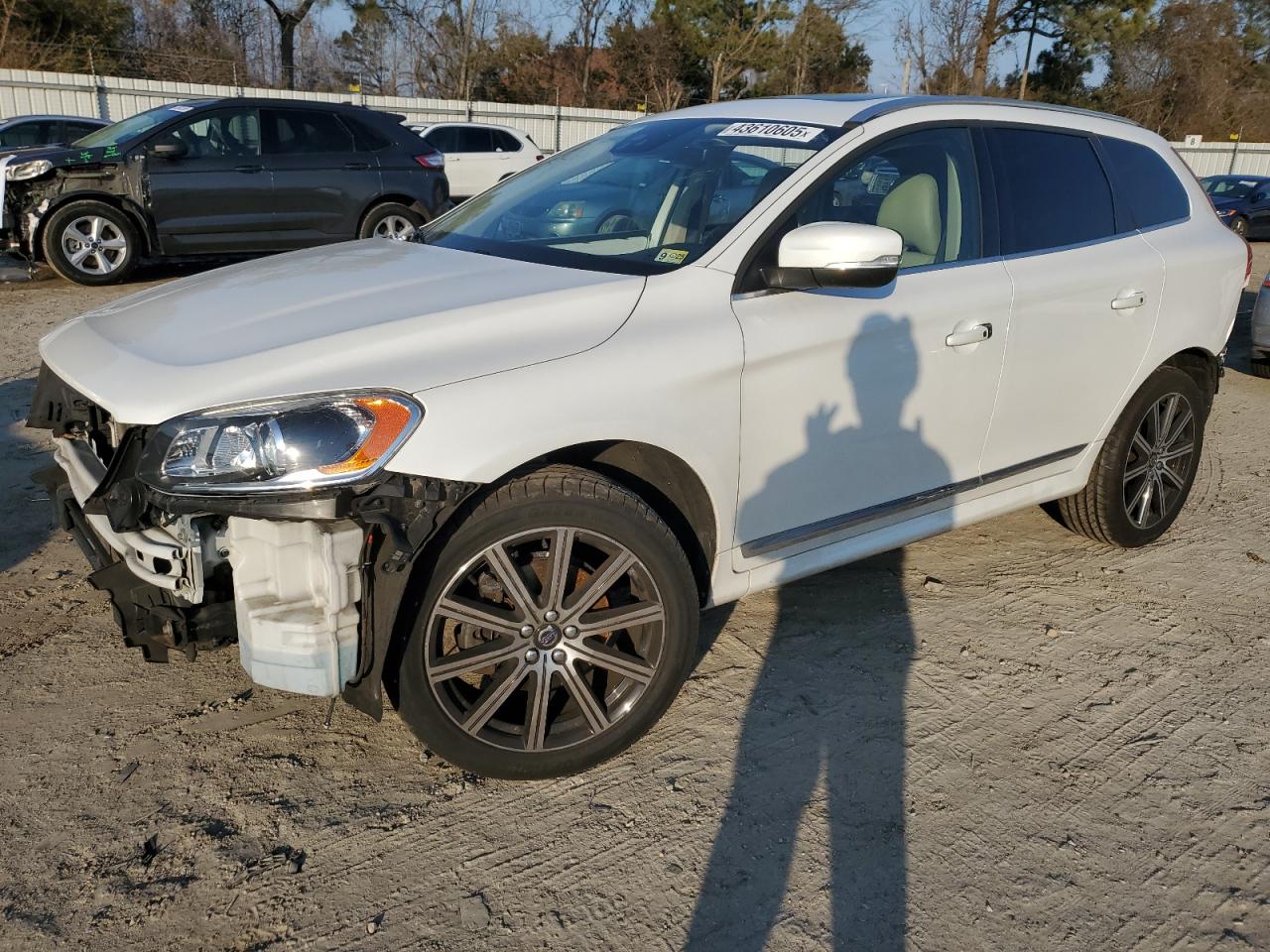 YV449MRU7H2125188 VOLVO XC60 T6 IN 2017