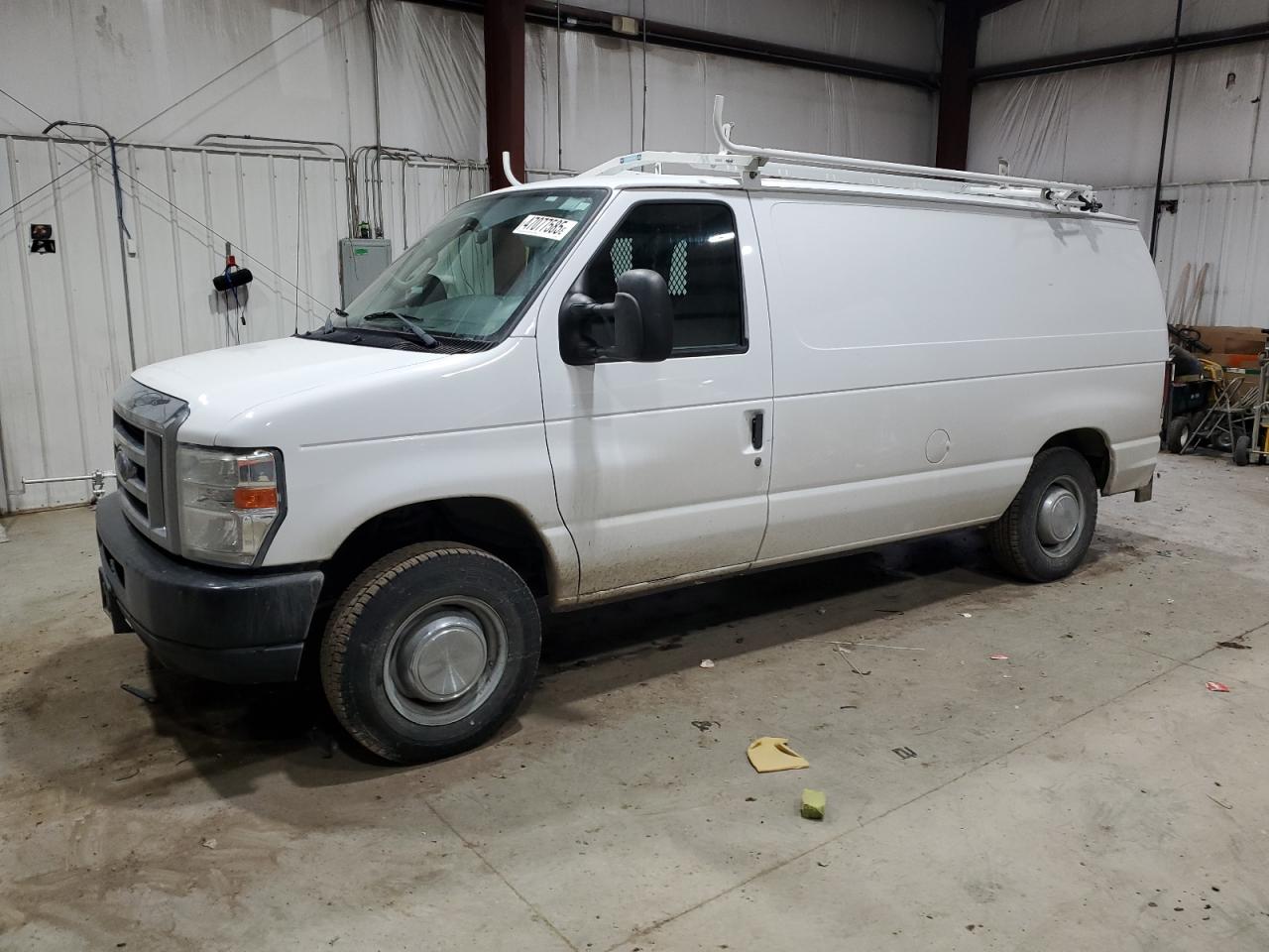 FORD ECONOLINE E150 VAN