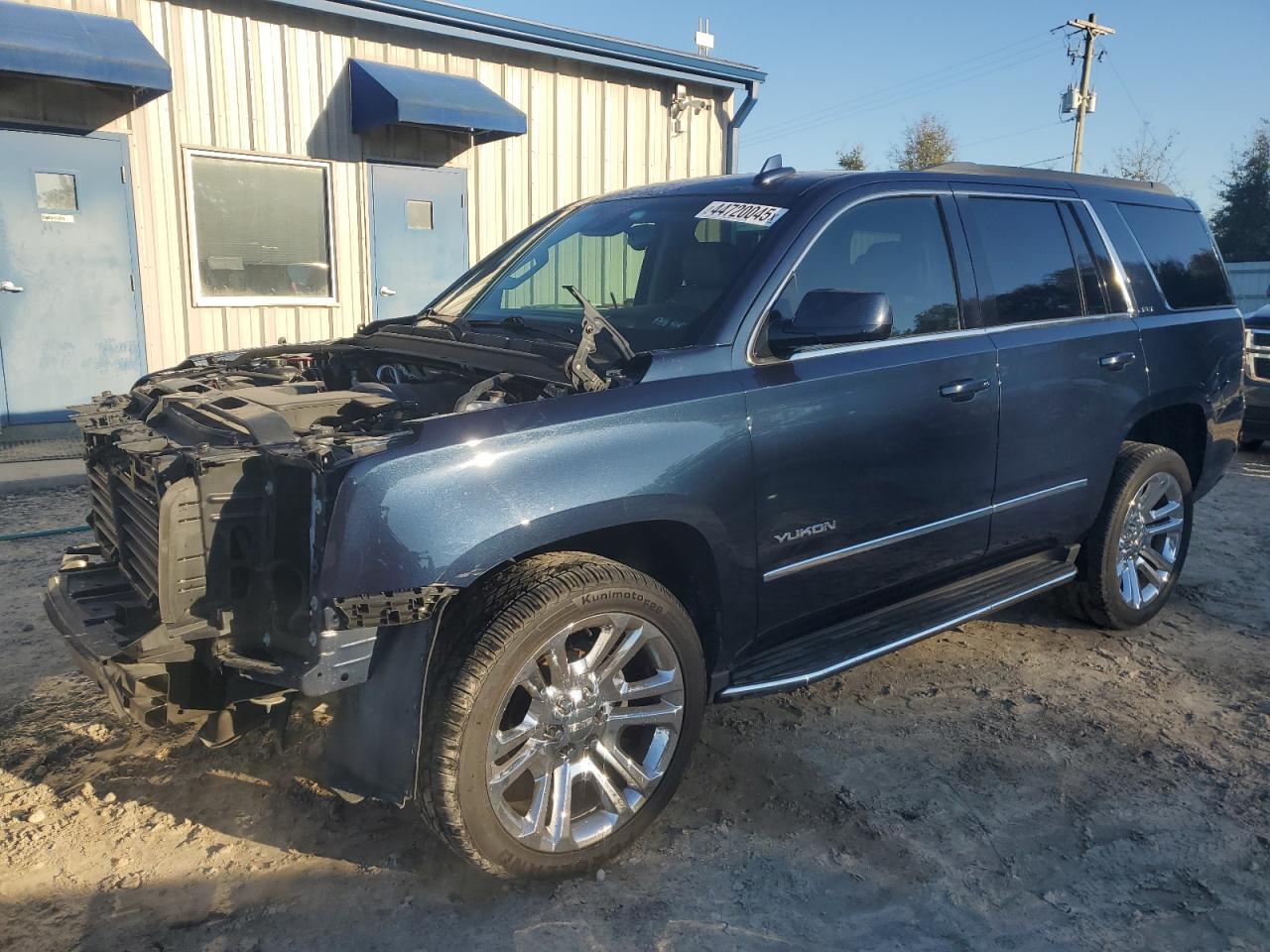GMC YUKON SLT