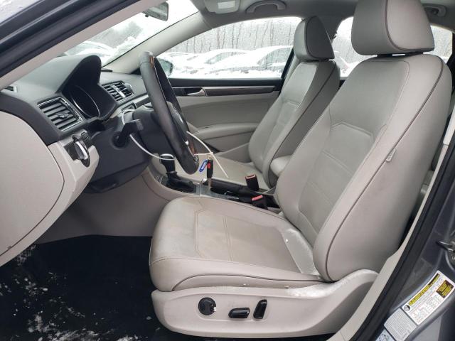2017 VOLKSWAGEN PASSAT SE - 1VWBT7A34HC082310