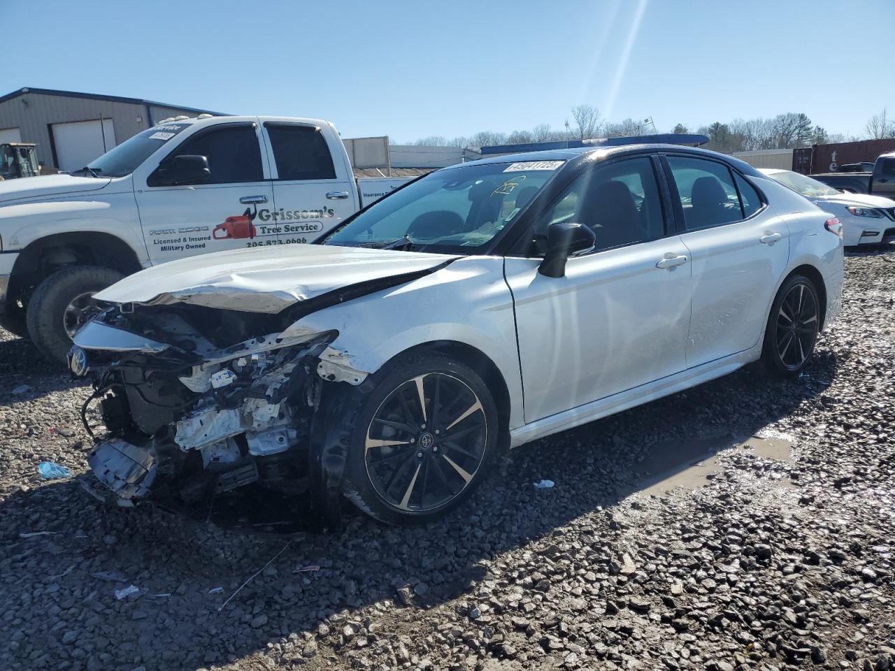 TOYOTA CAMRY XSE