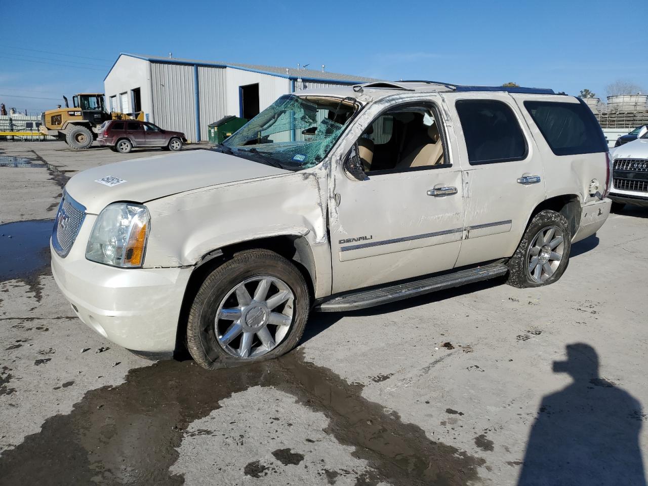 GMC YUKON DENALI