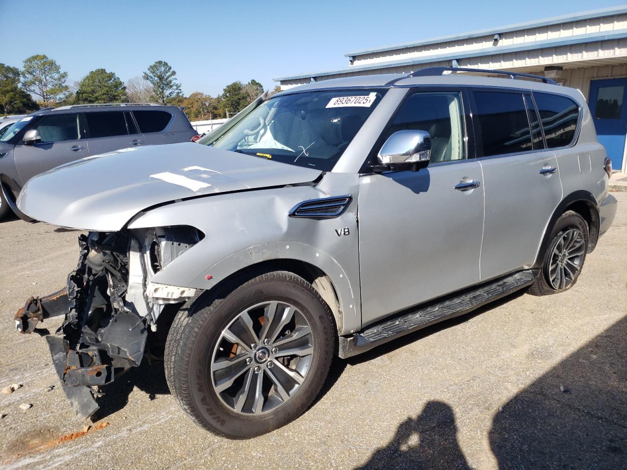  Salvage Nissan Armada