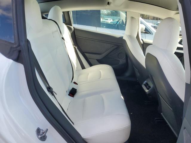 2022 TESLA MODEL 3 - 5YJ3E1EAXNF303639