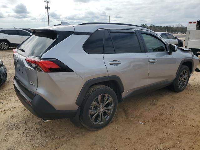 2022 TOYOTA RAV4 XLE P JTMB6RFV4ND058000