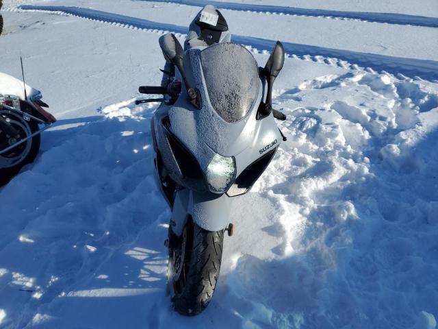 2022 SUZUKI GSX-R1000 JS1DM11B0N7100295