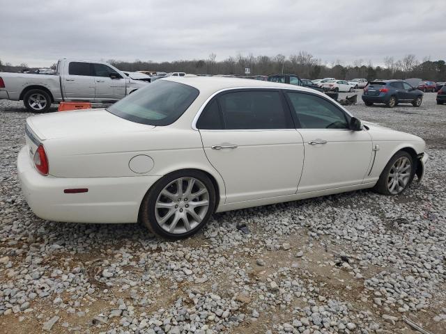 JAGUAR XJ8 L 2008 white sedan 4d gas SAJWA79B48SH21186 photo #4