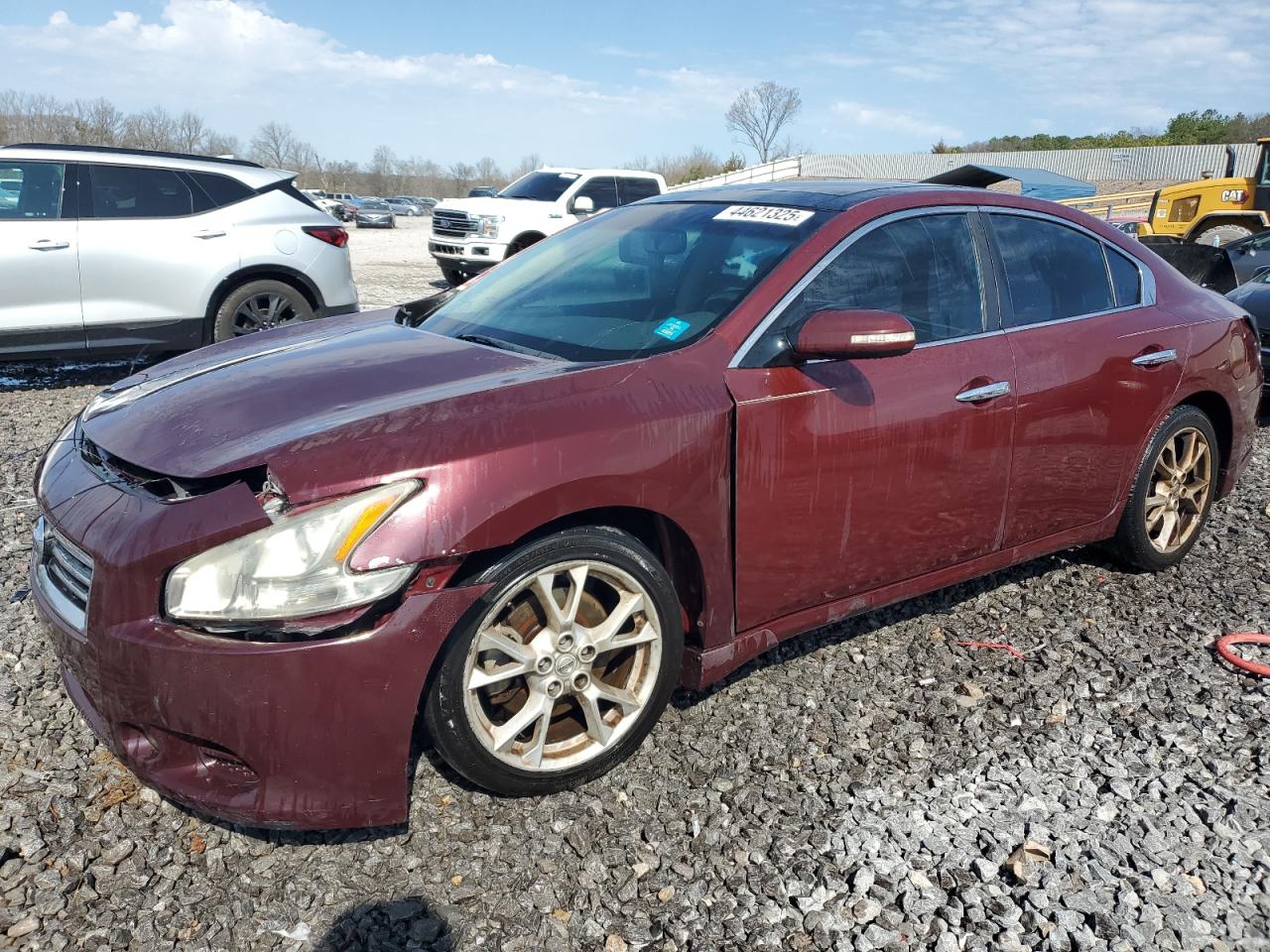 NISSAN MAXIMA S