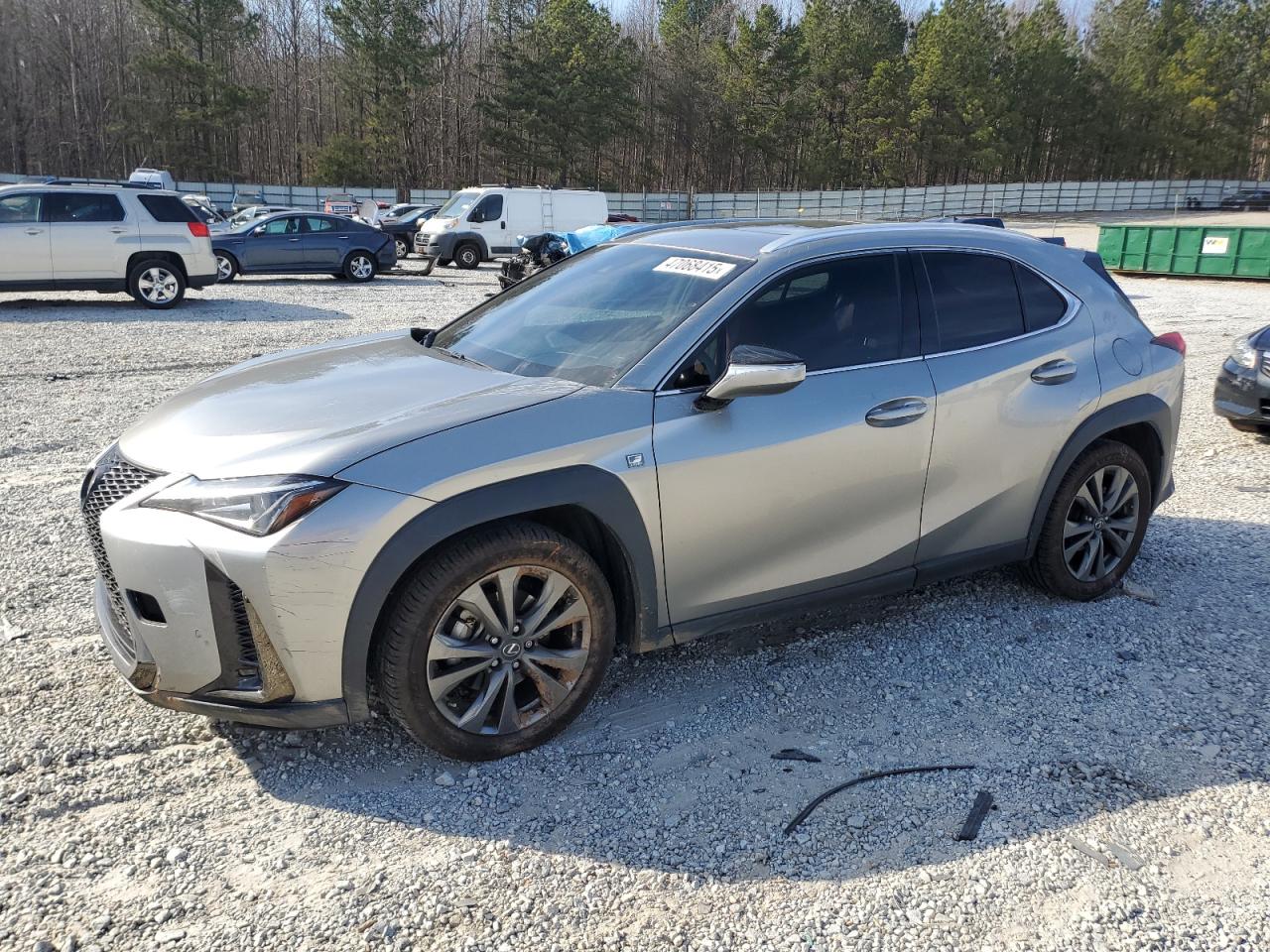 JTHY3JBH2K2015320 LEXUS UX 200 2019