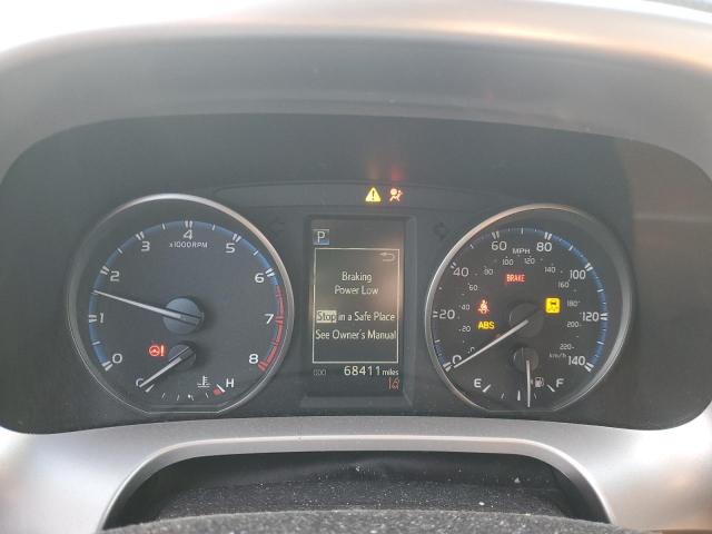 2018 TOYOTA RAV4 ADVEN JTMRFREV9JD234906