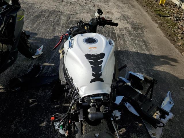 2025 SUZUKI GSX-R600 JS1GN7FA6S7100553