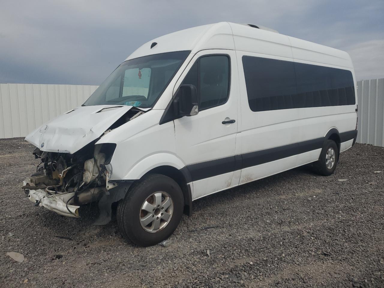 MERCEDES-BENZ SPRINTER 2500