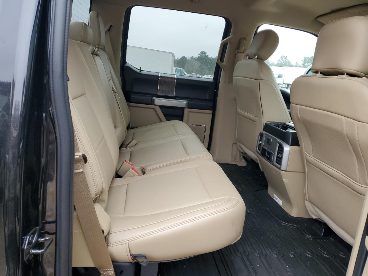 FORD F-450 SUPER DUTY