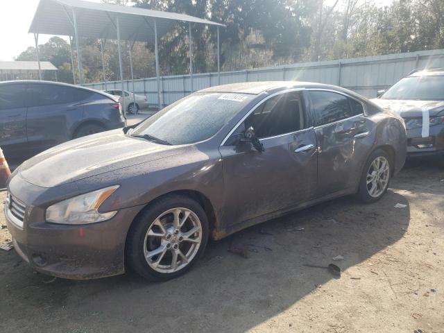 NISSAN MAXIMA S