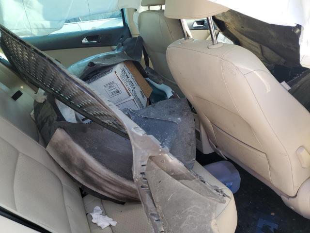 2017 VOLKSWAGEN TIGUAN WOL WVGSV7AX7HK010227
