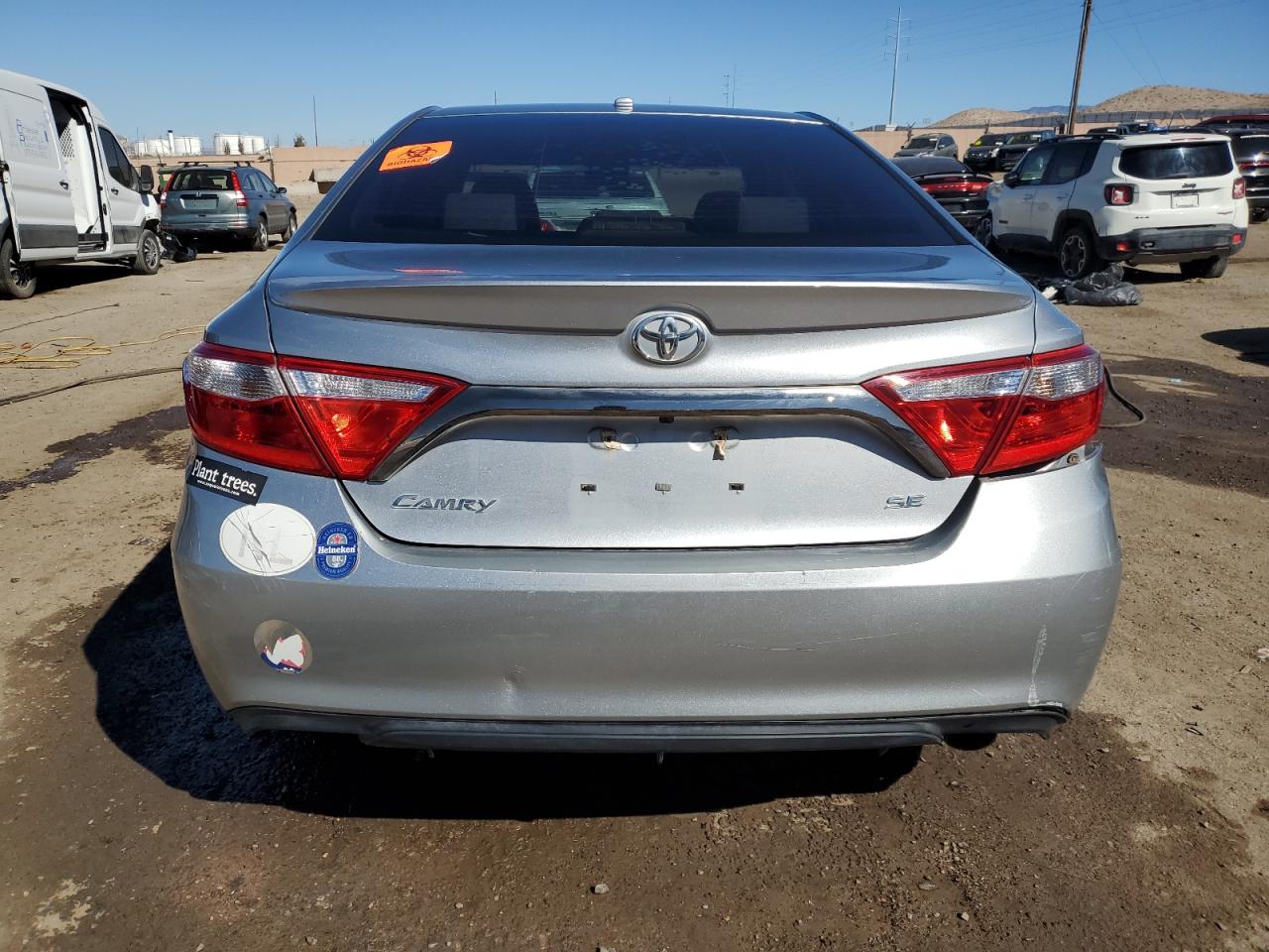 TOYOTA CAMRY LE