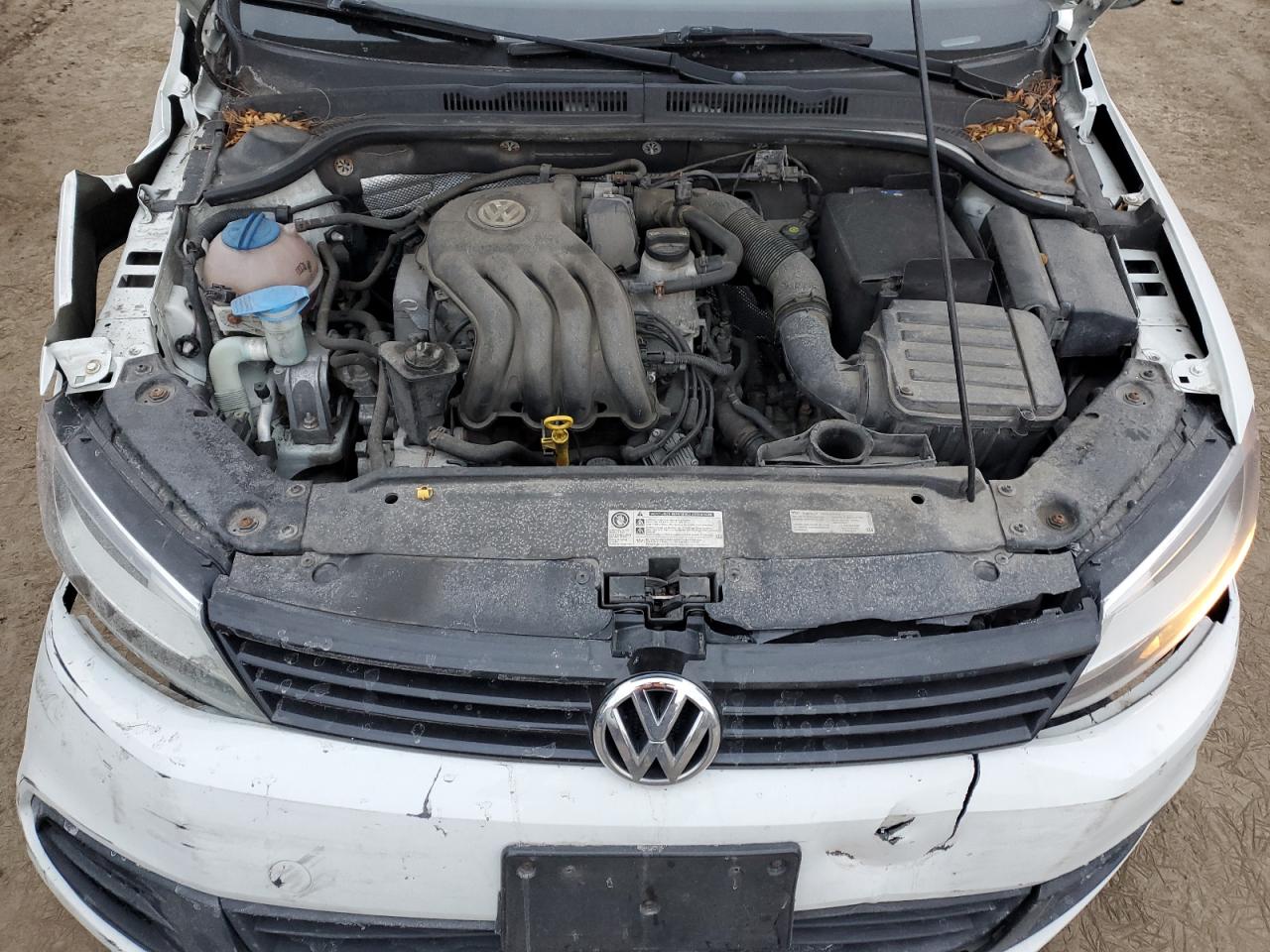 VOLKSWAGEN JETTA BASE