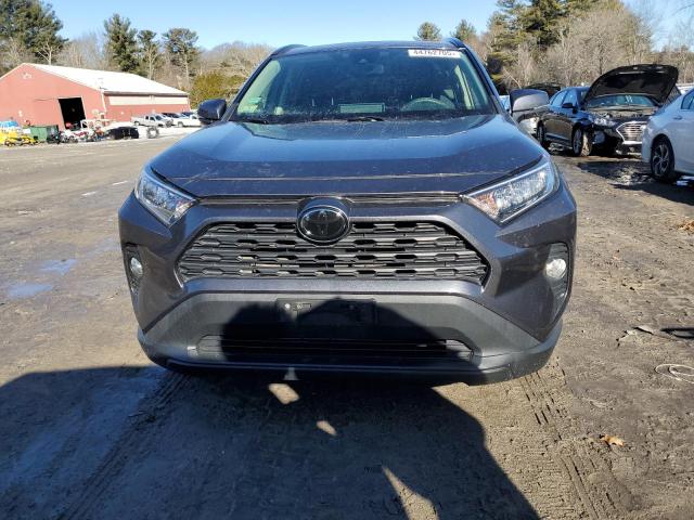 2019 TOYOTA RAV4 XLE - JTMP1RFV6KD028612