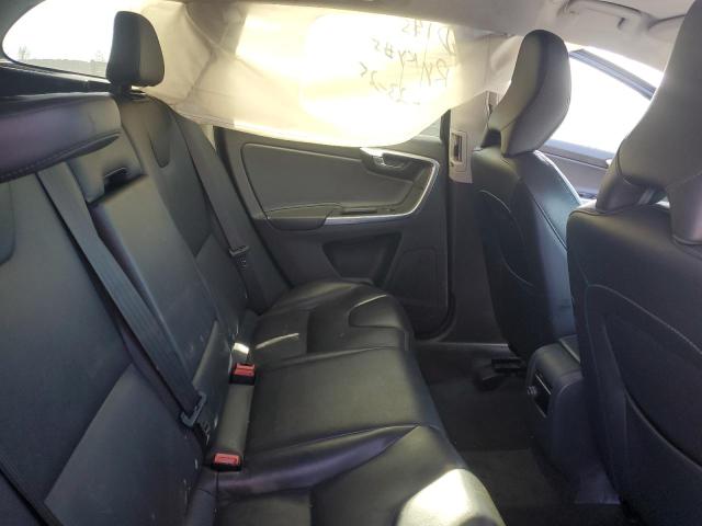 2015 VOLVO XC60 T6 PR - YV4902RK1F2761234
