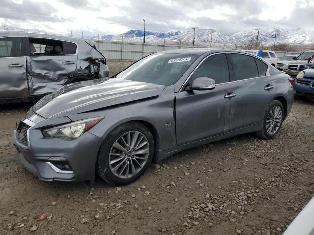 INFINITI Q50 LUXE
