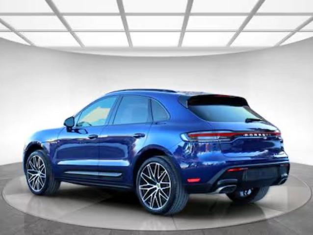 PORSCHE MACAN BASE 2023 blue  gas WP1AA2A59PLB05733 photo #4