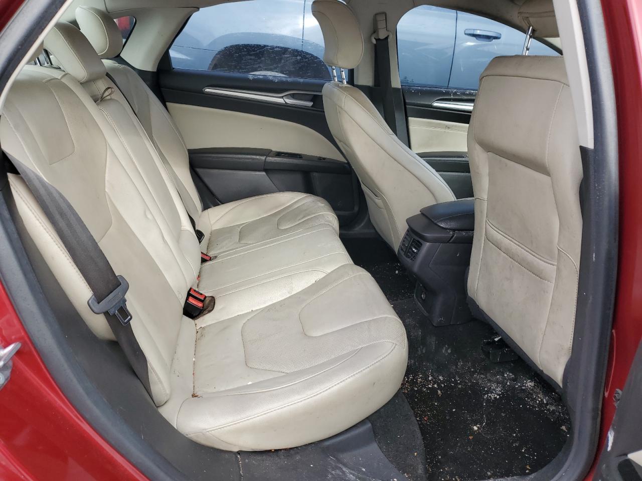 FORD FUSION TITANIUM