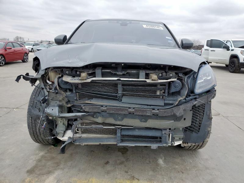 2019 JAGUAR E-PACE SE - SADFP2FX1K1Z35910
