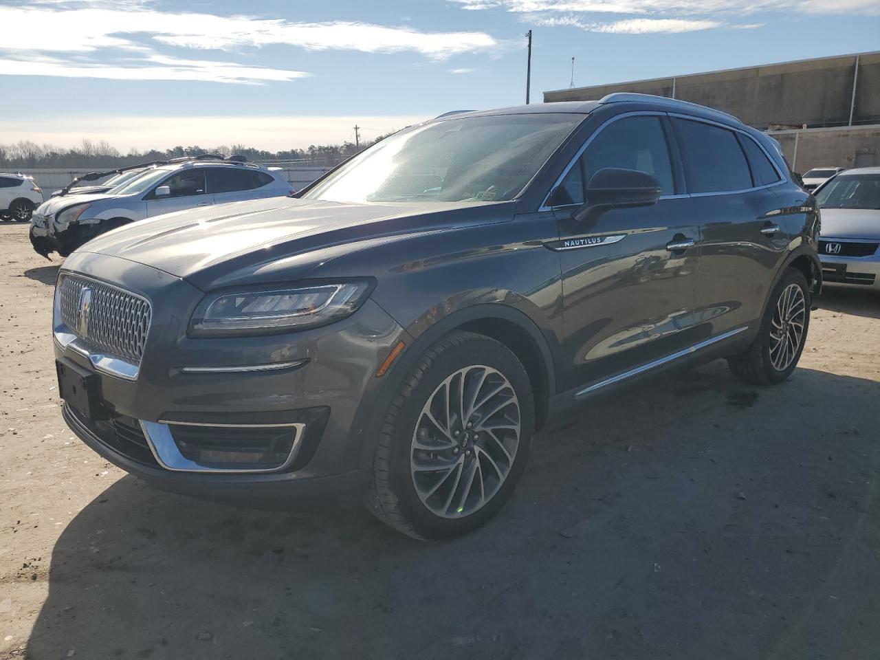 2LMPJ8LP0KBL41192 LINCOLN NAUTILUS R 2019