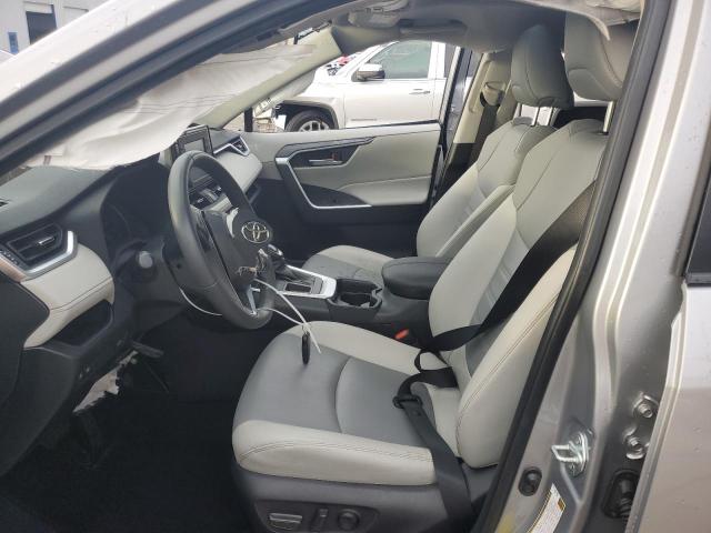 2020 TOYOTA RAV4 XLE P - JTMC1RFV9LD043217