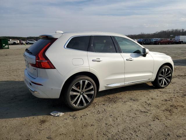 VOLVO XC60 ULTIM 2023 white  gas YV4062RA4P1283395 photo #4