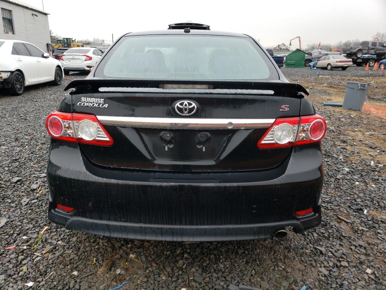 TOYOTA COROLLA BASE