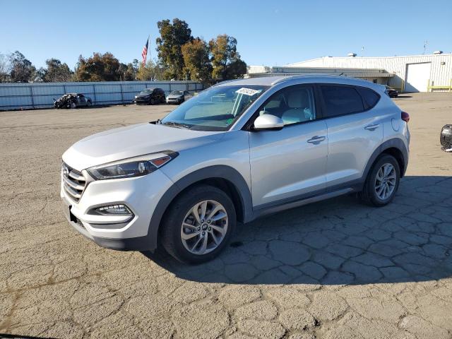 HYUNDAI TUCSON LIM 2016 silver 4dr spor gas KM8J33A41GU187598 photo #1