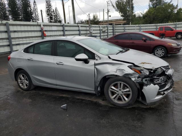 Vin: 1g1be5sm4h7268861, lot: 43709895, chevrolet cruze lt 20174