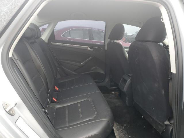 2018 VOLKSWAGEN PASSAT S 1VWAA7A30JC019633