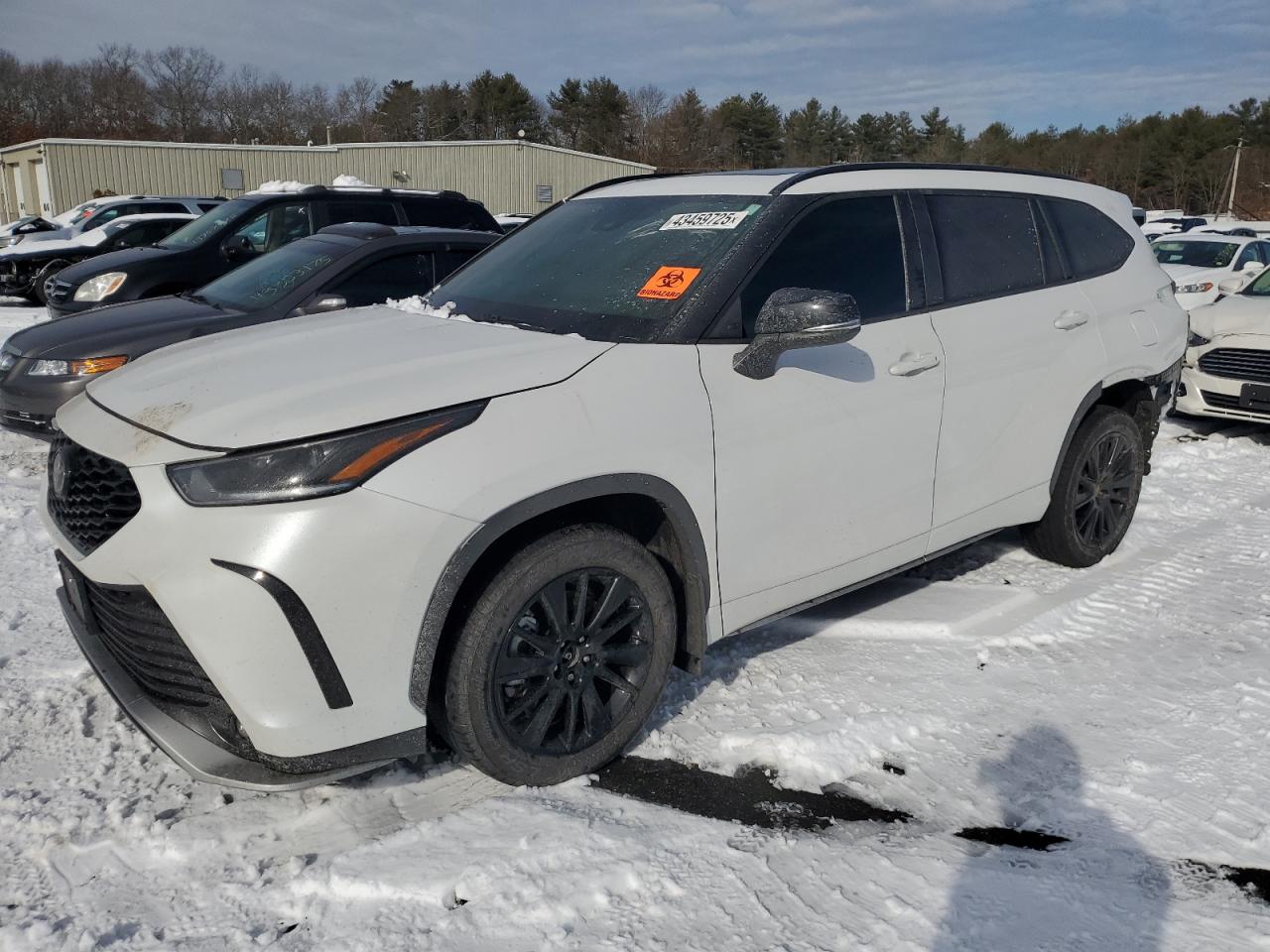 TOYOTA HIGHLANDER LE