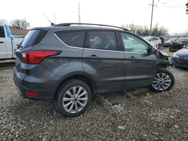 Vin: 1fmcu9hd5kub51565, lot: 43519255, ford escape sel 20193