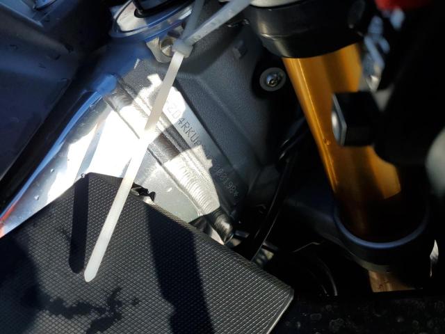 2015 APRILIA RSV4 R-FAC ZD4RKUA29FS000198